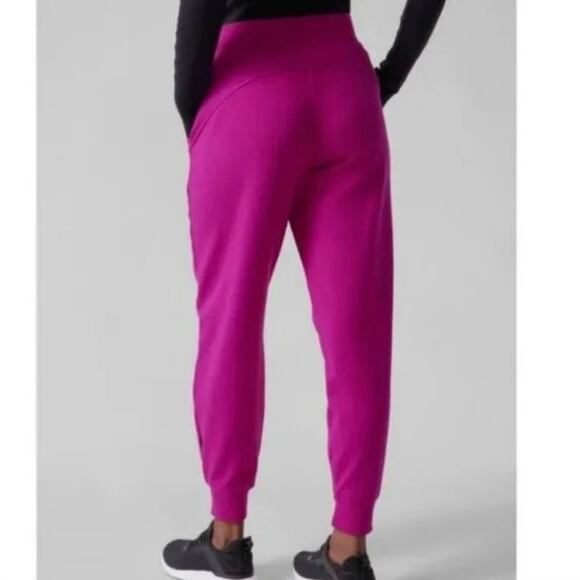 ATHLETA Fuchsia Triumph Jogger High Rise
Fleece Cozy Lounge Sweatpants Size S - Picture 2 of 13